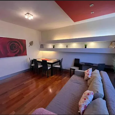 Duzy Przy Starym Miescie Varsó