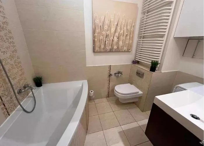 Duzy Przy Starym Miescie